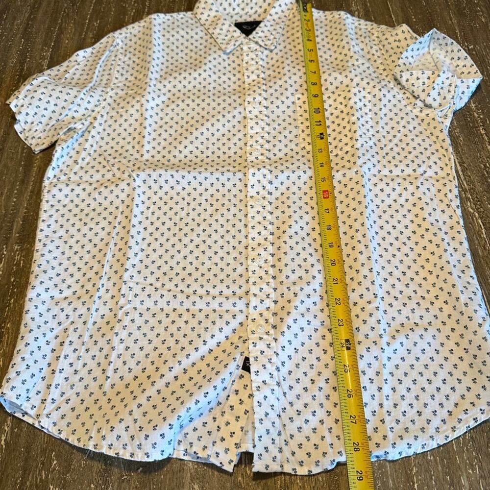 Men's Rails Short Sleeve Button Down Pattern Shirt, X-Large - Picture 4 of 5